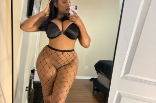 Curvy And Flirty Big Booty Busty Freak! 🍑👅in KC SHORT TIME ONLY! Dont Miss Out! 😘✨ - Image 8