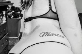 WETT WARM & WAITING 🔥💙💦 FOR YOU - Image 2