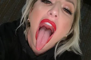 Quinn Waters adult star - Image 6