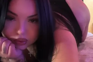 Spanish mami NEW IN TOWN 😘 Ablo espaol amor 😻 2 GIRL SPECIAL 🫢 - Image 4