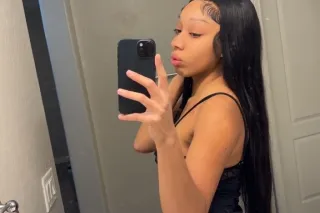 Spicy Carribean Hottie Available🌴💕😘 - Image 7