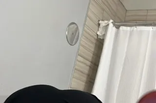 come have a good time / get or have a room . / hotel meets only 😘 - Image 1