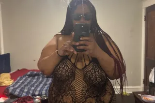 🌴🌴💋💋One Night Only In La Dona Paradise - Image 1