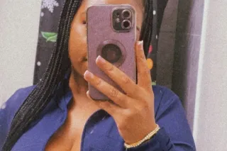 COME SEE ME - Image 3